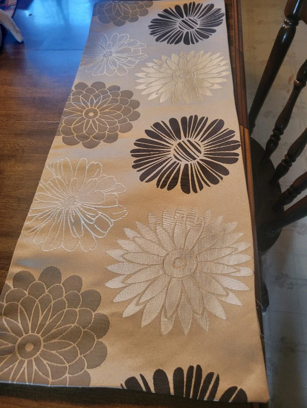 Elegant Floral Table Runner by
